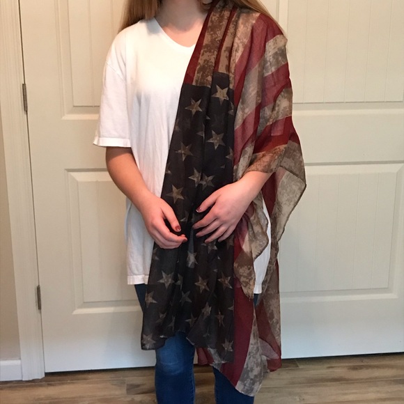 Patriotic Scarf / Wrap / Sarong - Picture 3 of 4